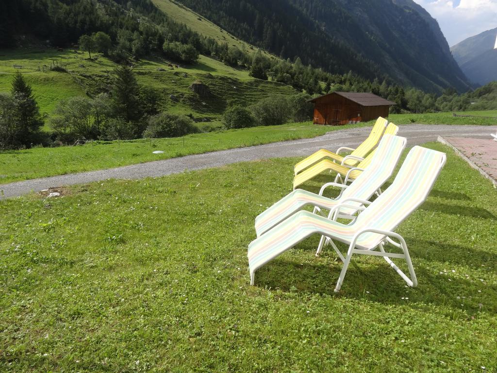 Koeflerhof Appartements Sankt Leonhard im Pitztal Bagian luar foto