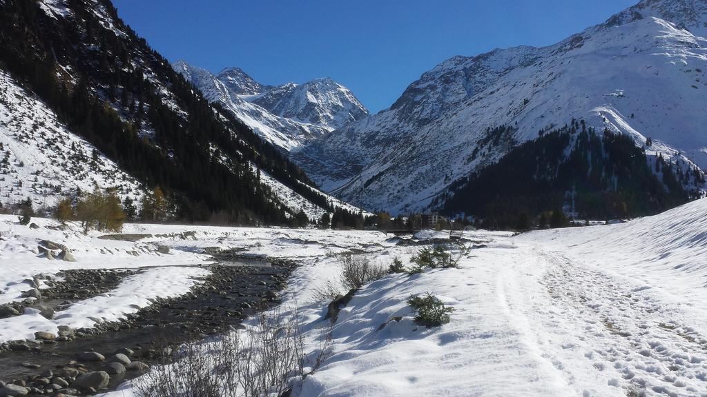 Koeflerhof Appartements Sankt Leonhard im Pitztal Bagian luar foto